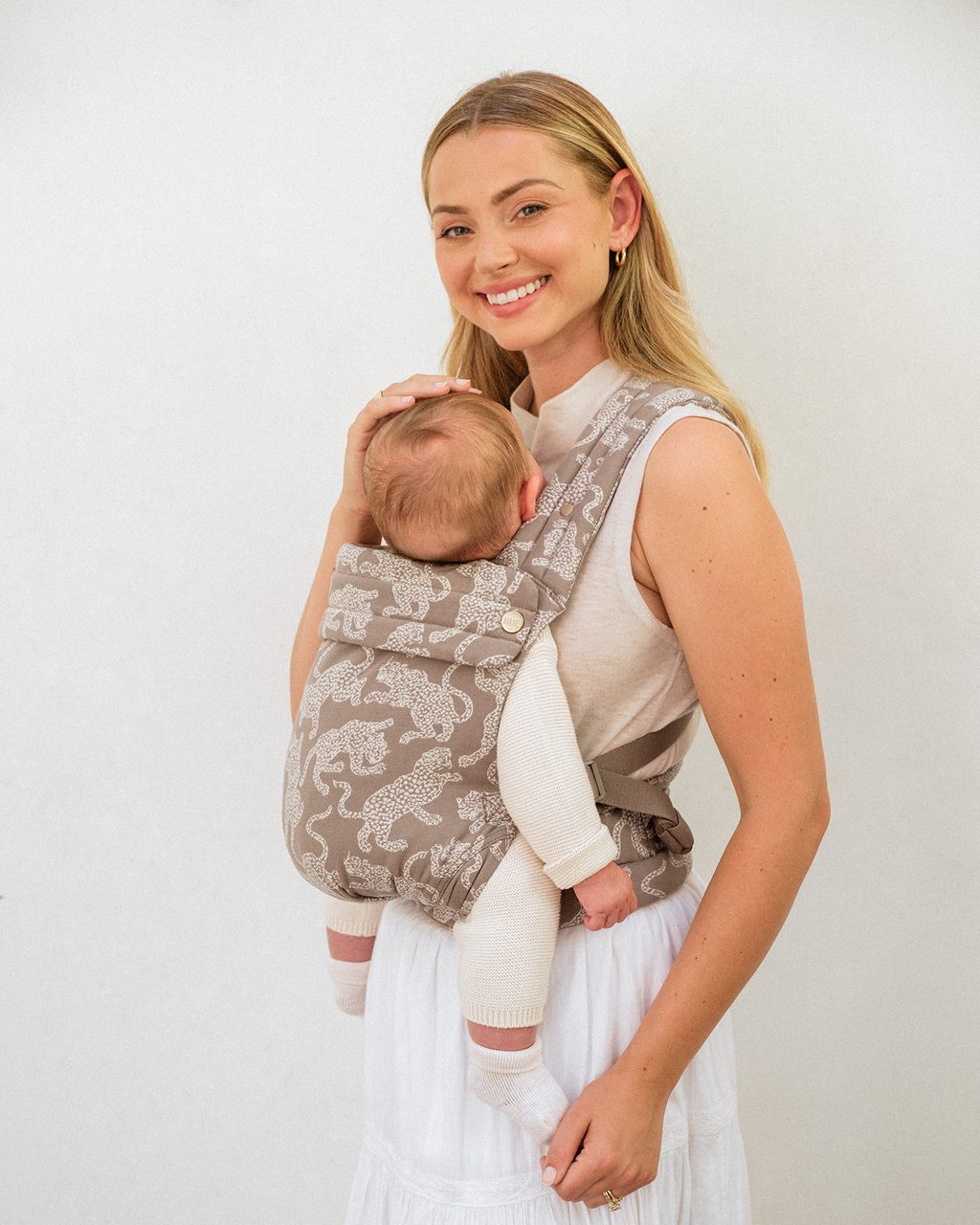 The Monarch Baby Carrier - Spotted Jag in Dune (PREORDER)