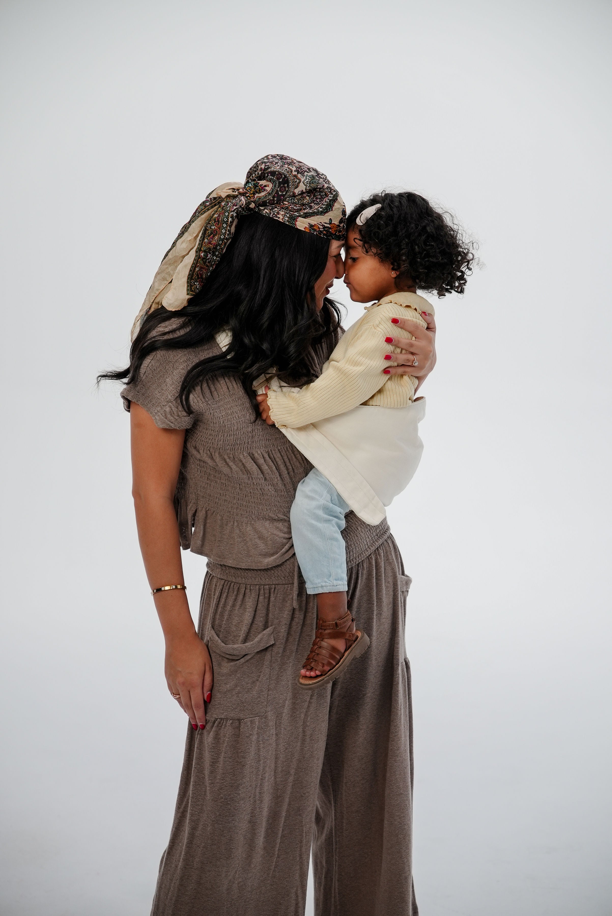 The Monarch Toddler Sling - Natural Ivory