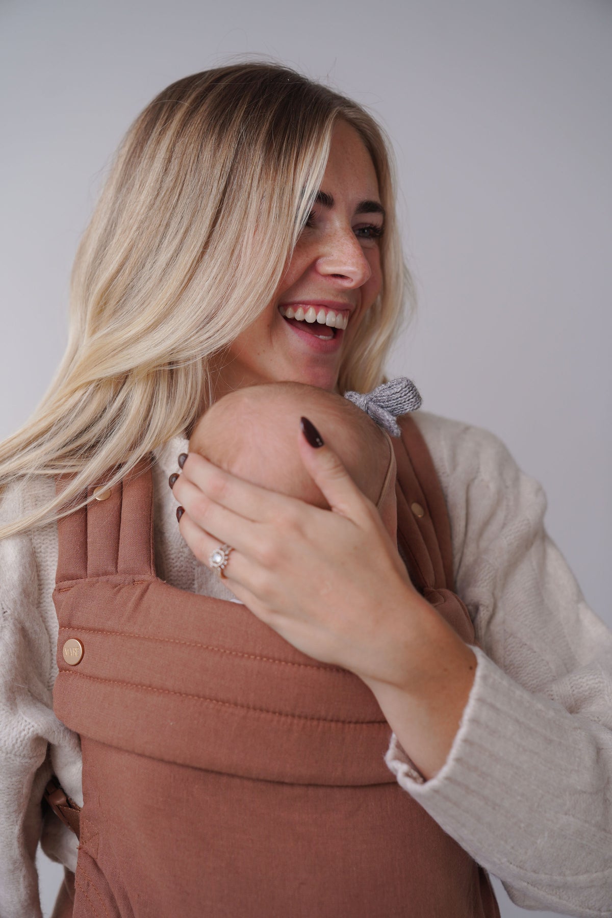 Monarch Baby Carrier - Mocha