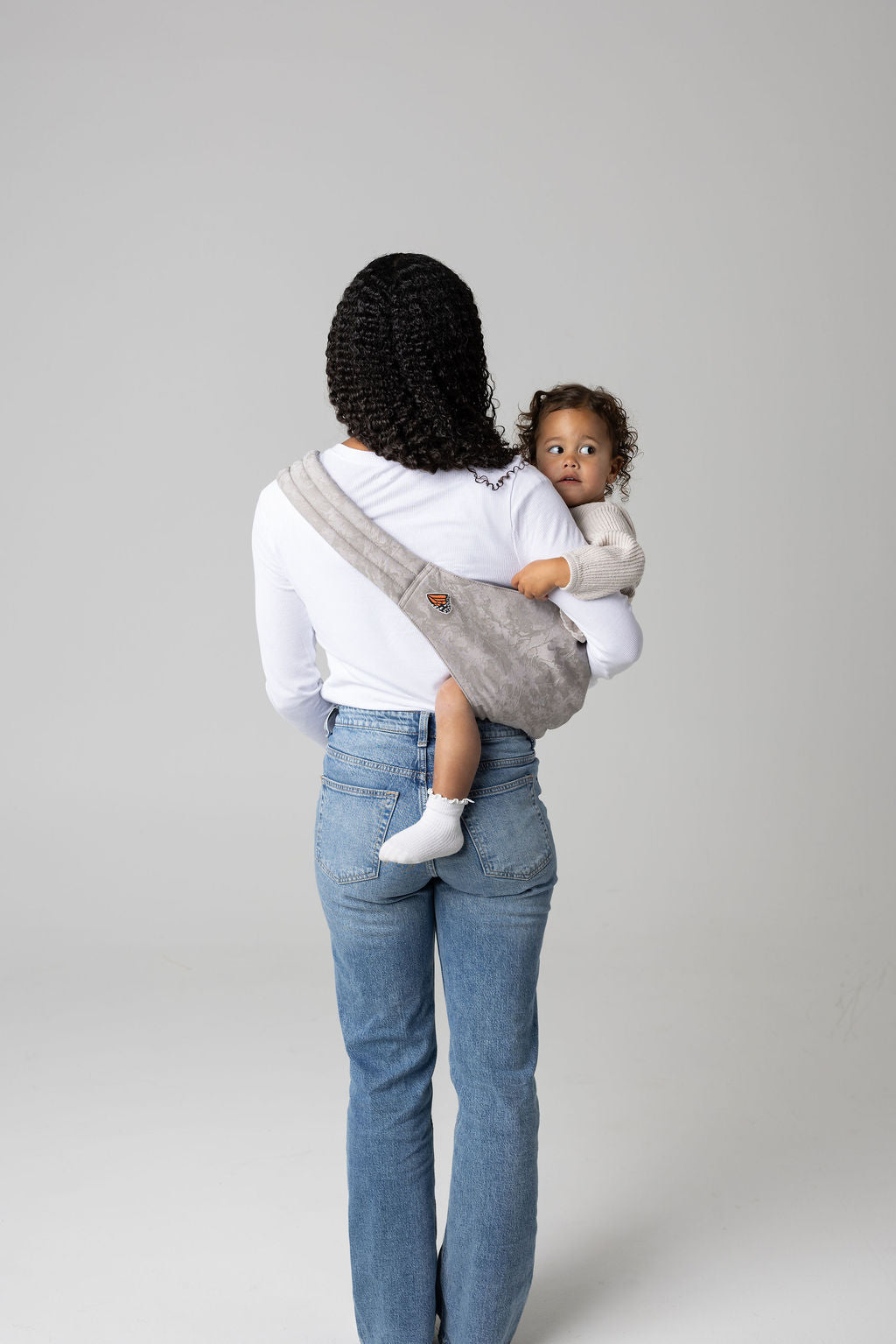 Mabē Monarch Toddler Sling - Hip Carry for 16-45 lb Kids