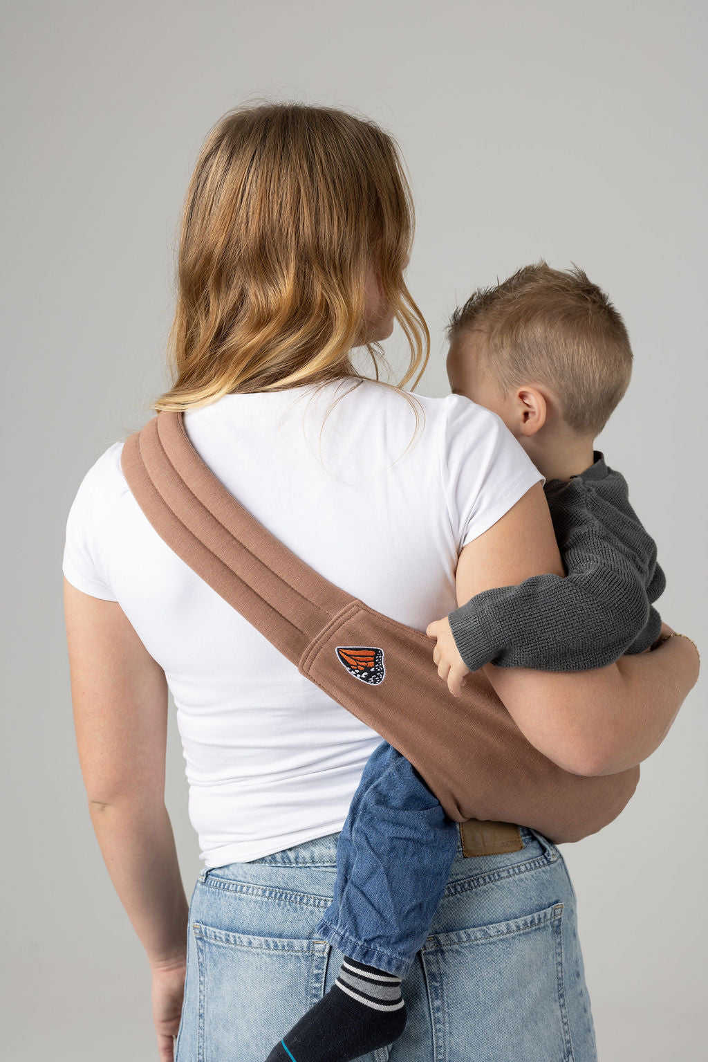 The Monarch Toddler Sling - Mocha – Mabē