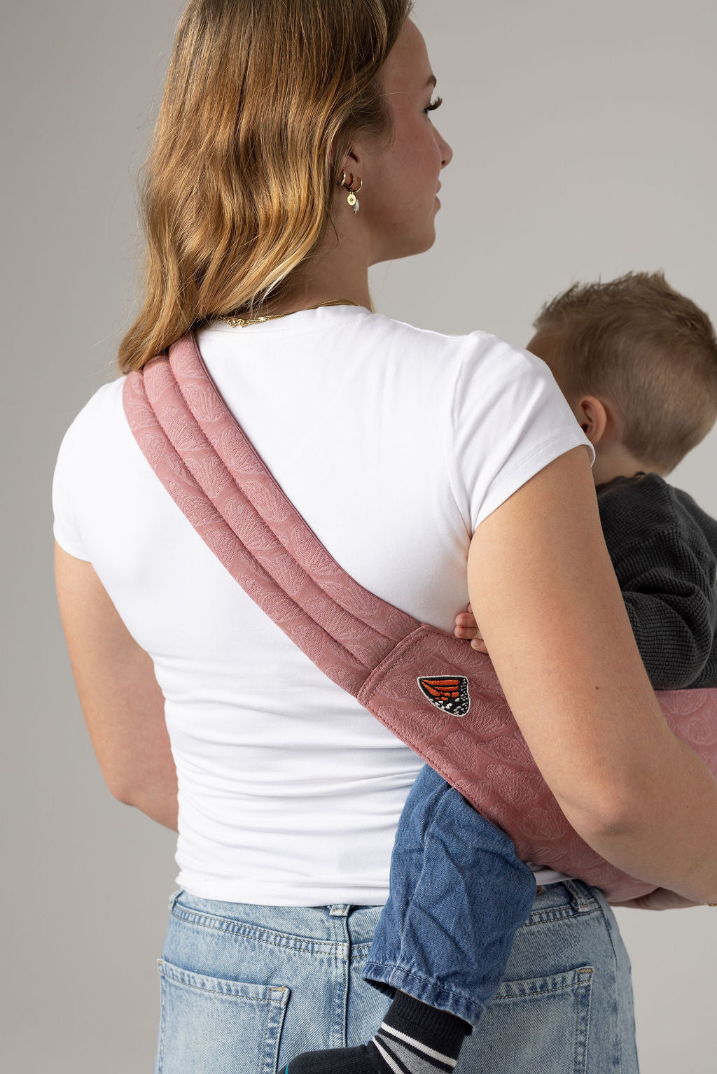 The Monarch Toddler Sling - Mauve Wings – Mabē